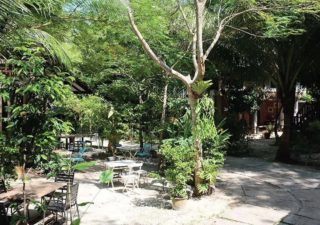 Panji Panji Tropical Wooden Home Pantai Cenang