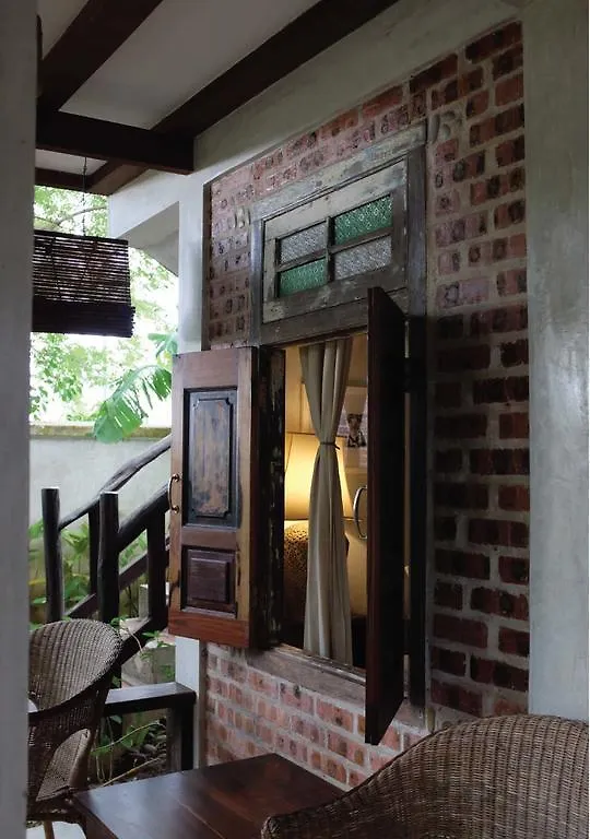 Panji Panji Tropical Wooden Home Pantai Cenang  Villa Pantai Cenang (Langkawi)